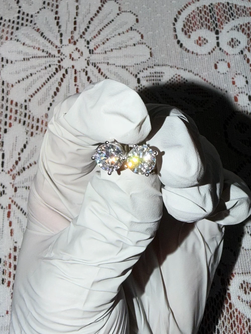 Highest quality Moissanite stud earrings passes diamond testers